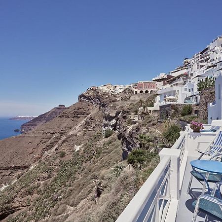 Amphitheater Cave Houses Fira  Extérieur photo