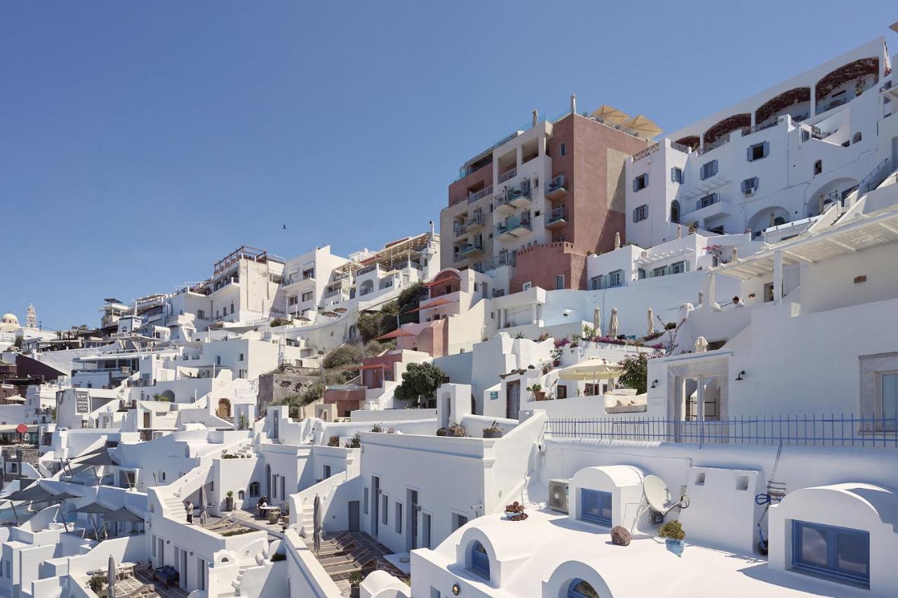 Amphitheater Cave Houses Fira  Extérieur photo